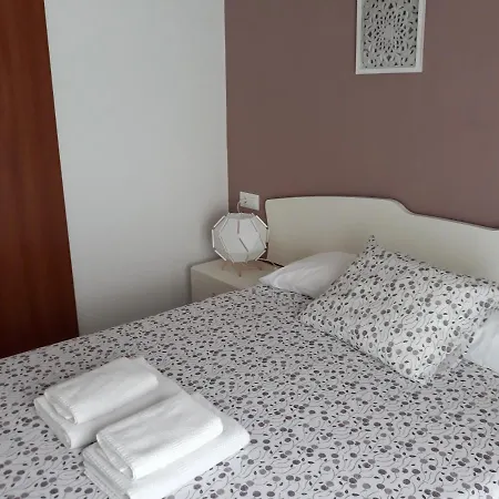 Royal Apartament-200m From Beach- Wifi Apartamento *